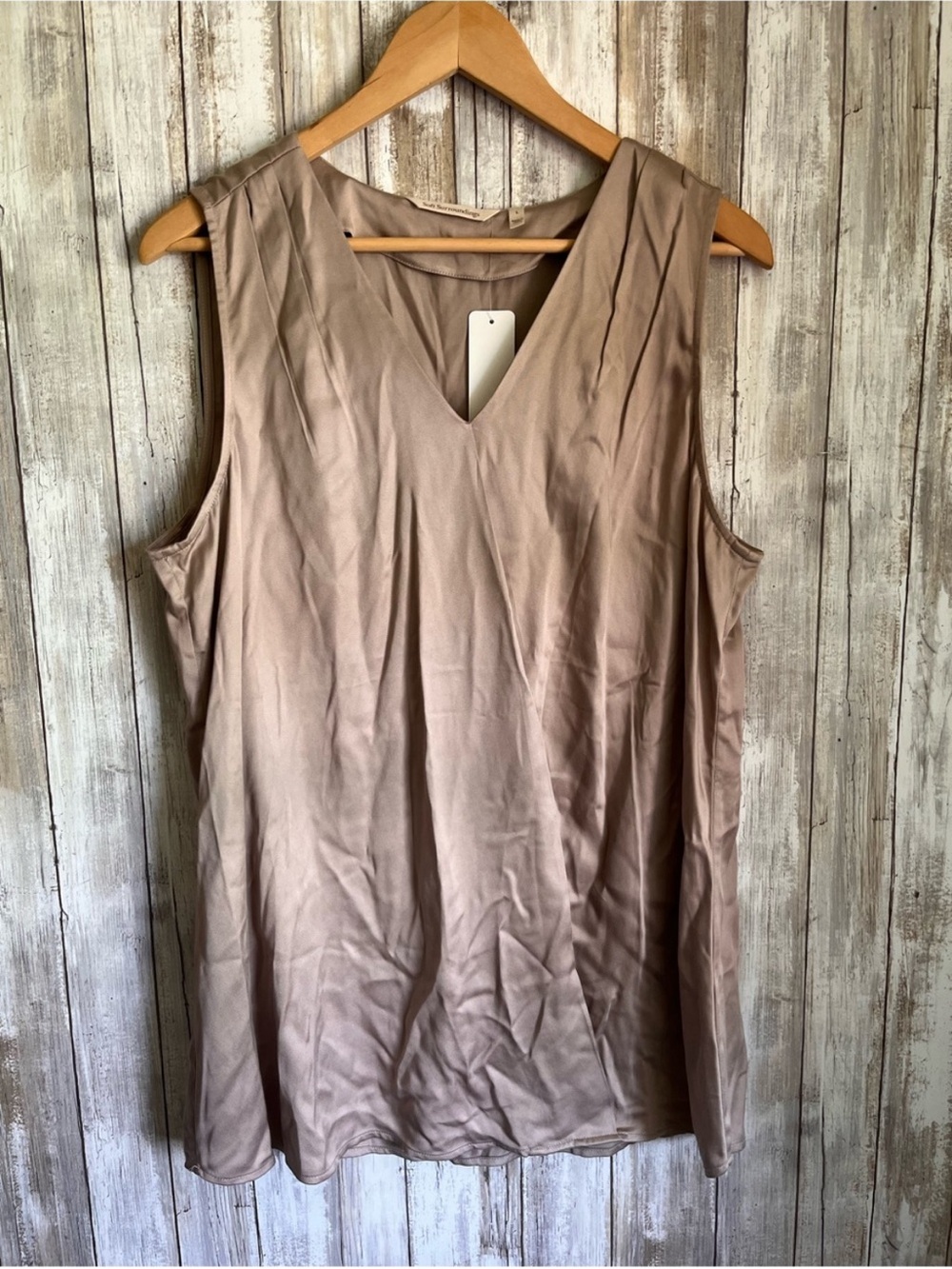 Soft Surroundings Hideaway Taupe Modal Sleeveless Tank Top NWT Large - Picture 2 of 5